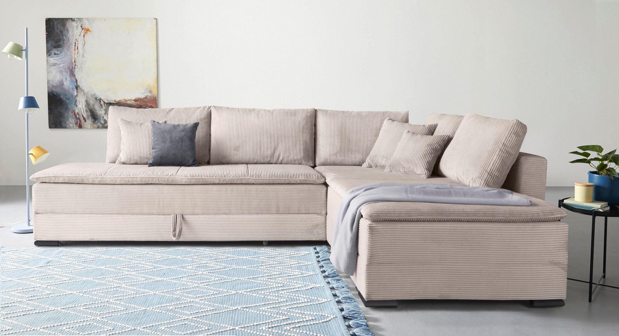 Ecksofa in taupe mit Dauer-Schlaffunktion + integrierten Boxspringbett 180x200cm