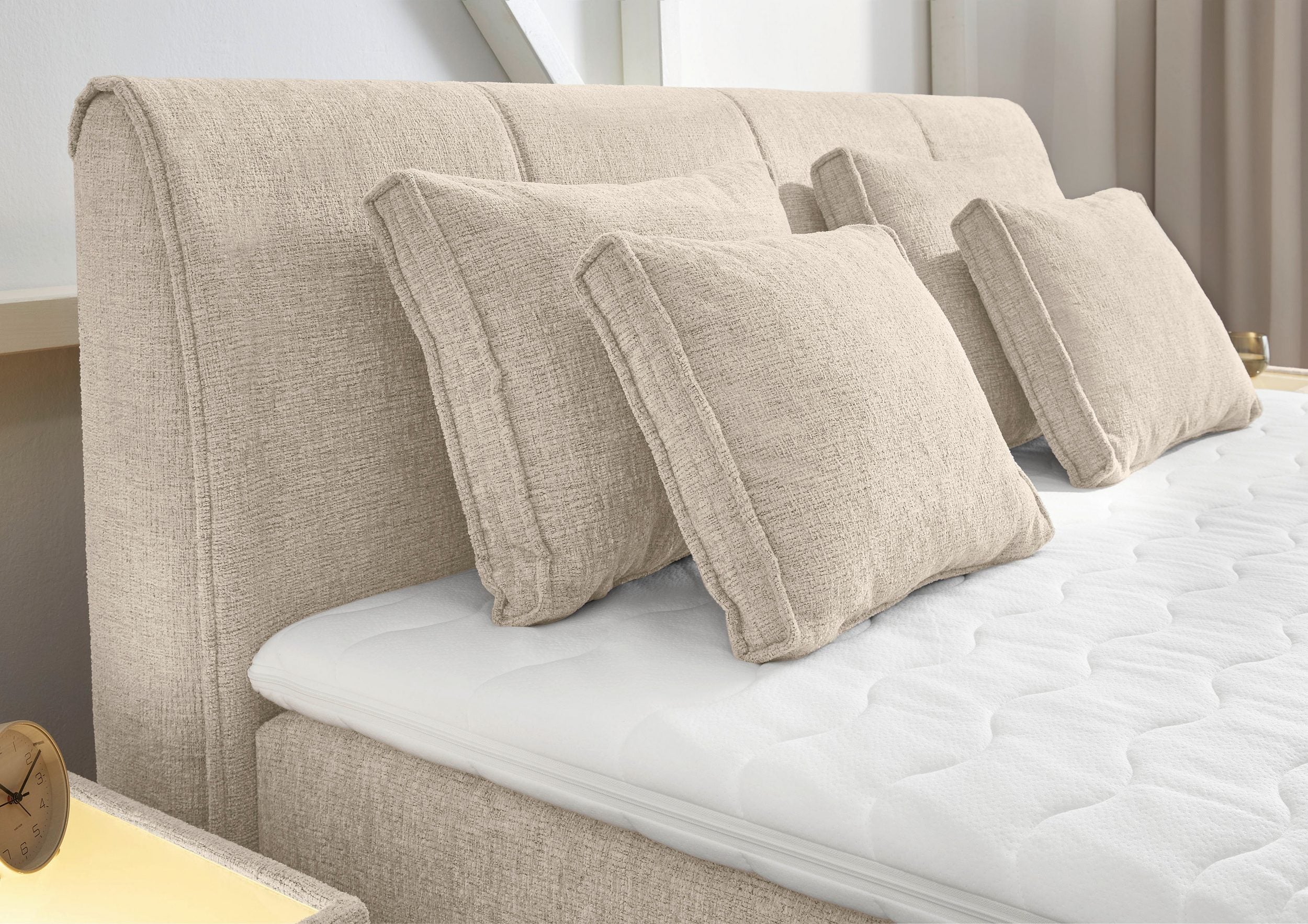 Boxspringbett mit Bettkasten 180x200cm