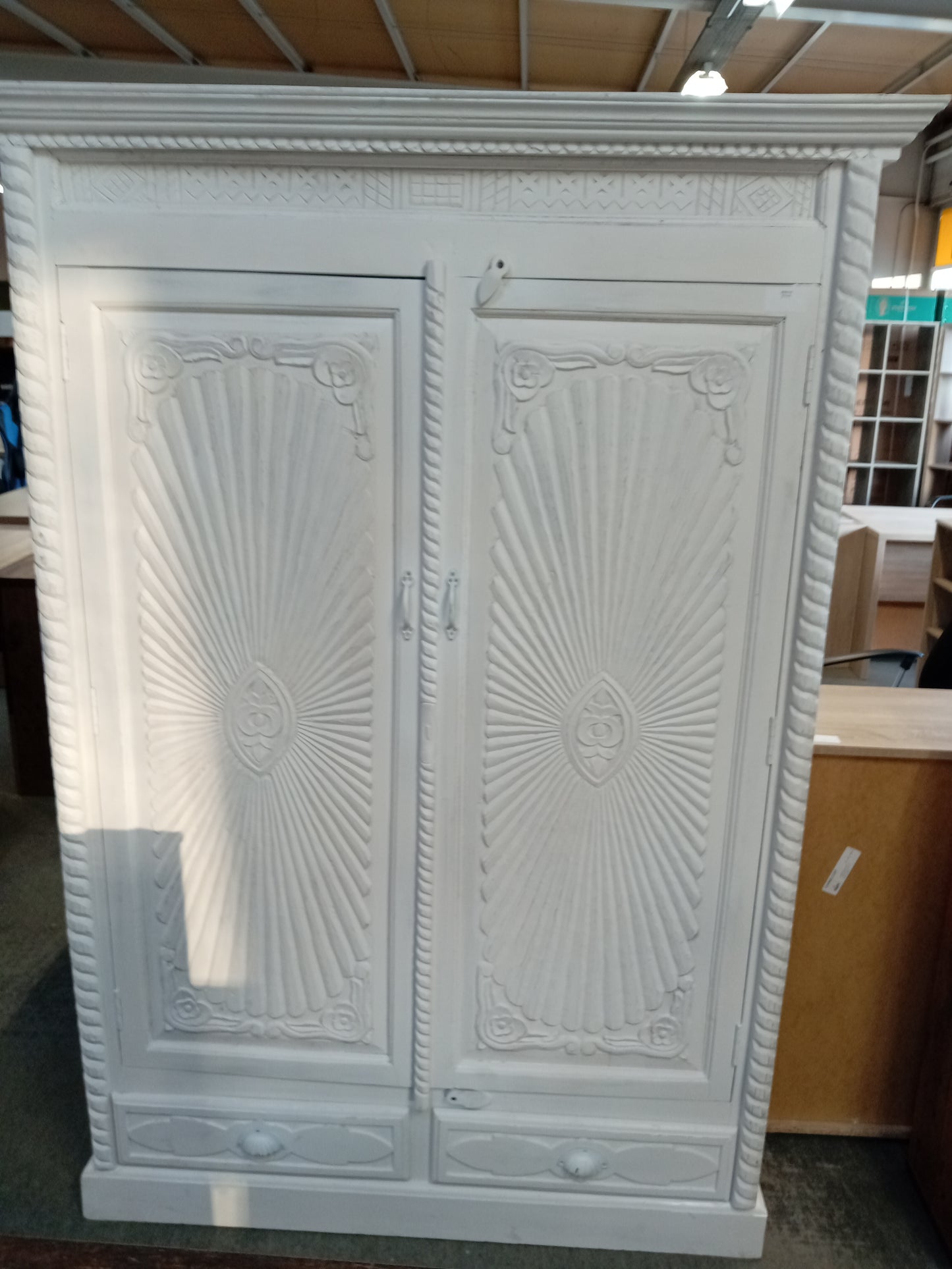 Schrank