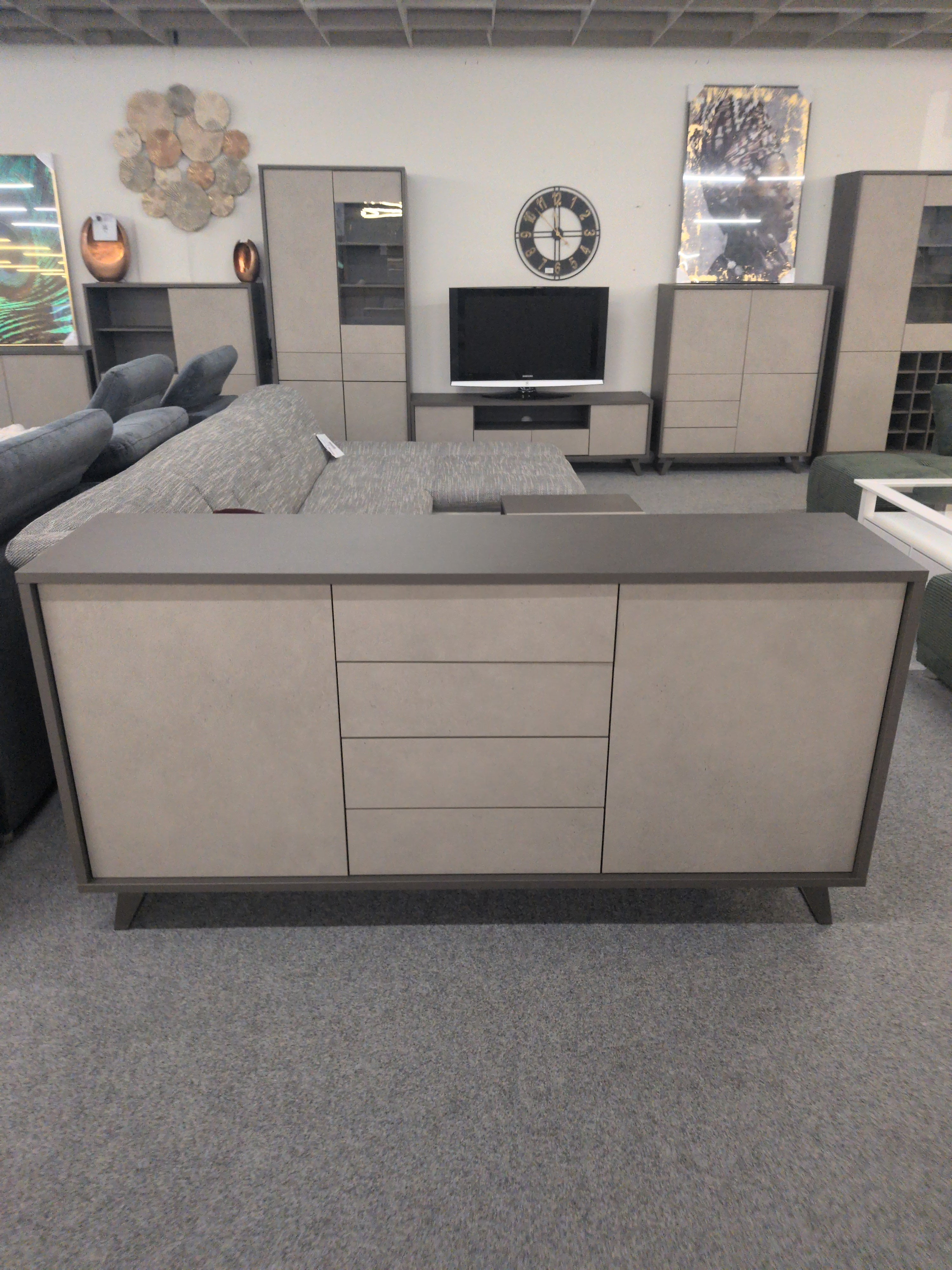 Sideboard Moonrock