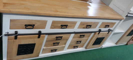Sideboard