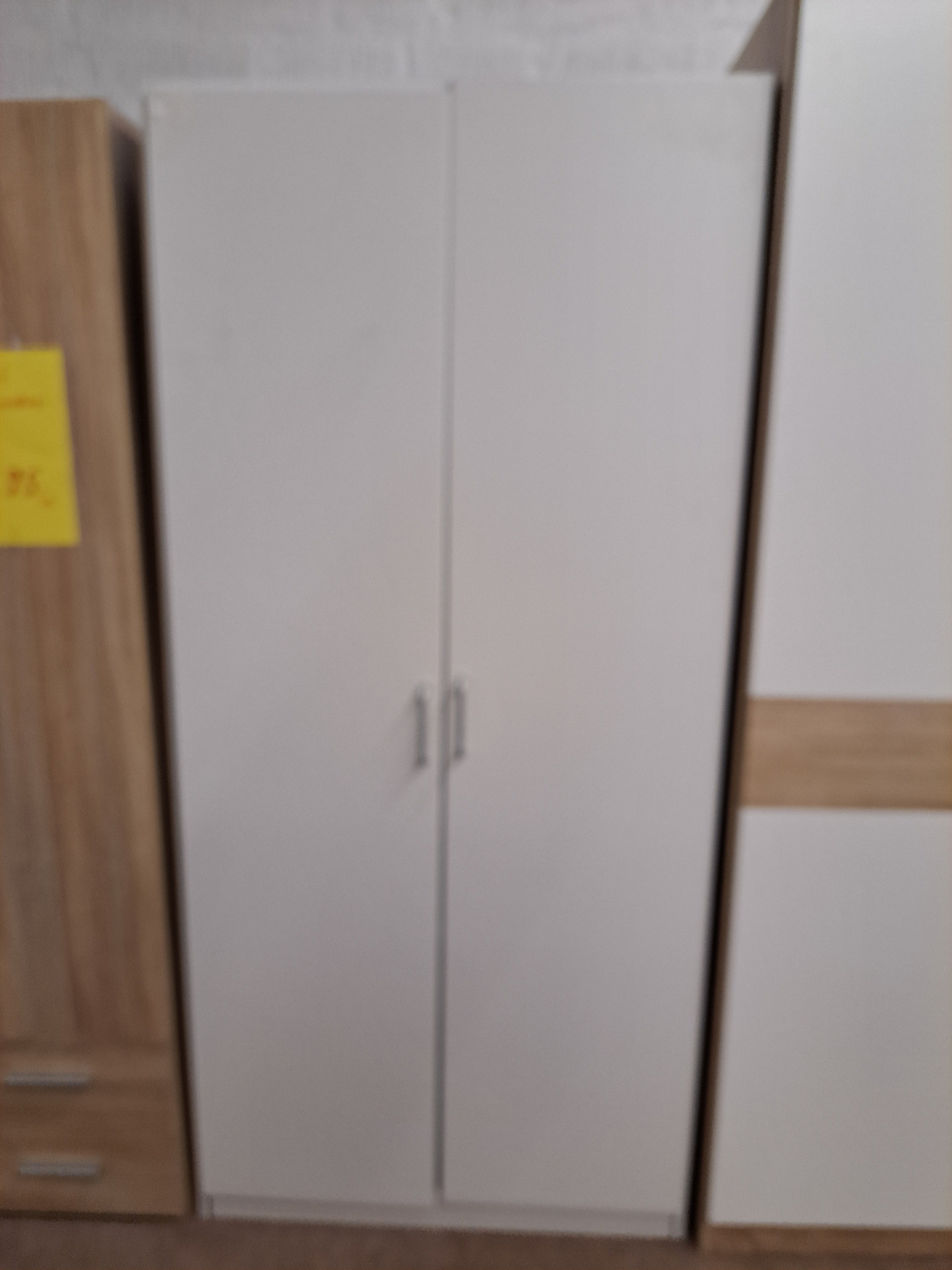 Kleiderschrank / Stauraumschrank 2 türig