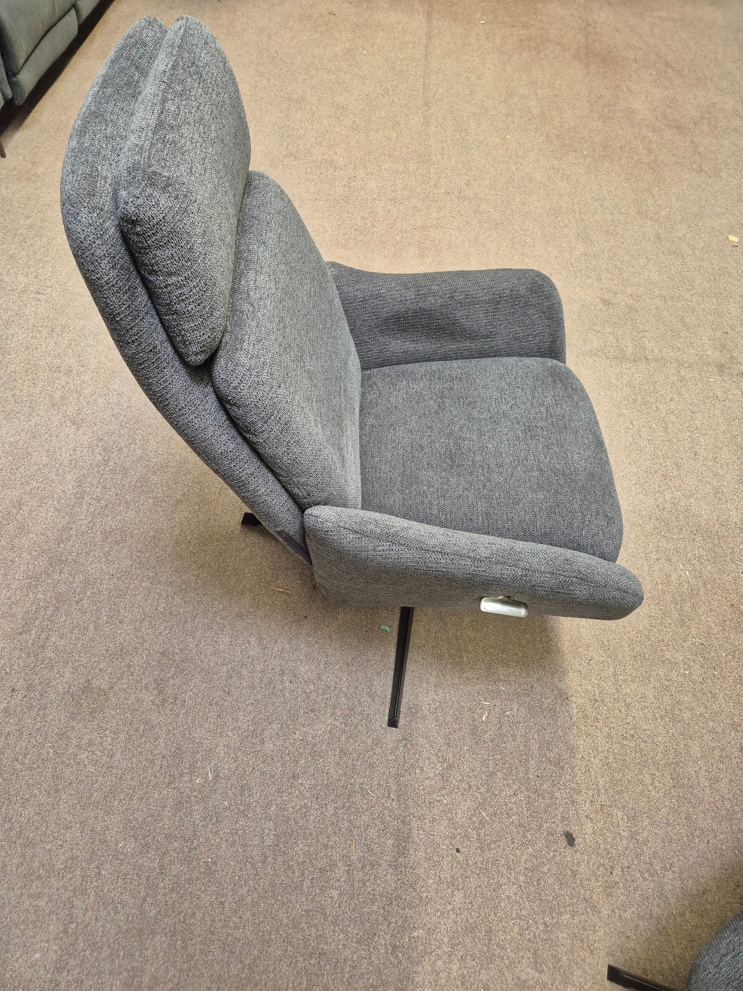 Relaxsessel mit Hocker