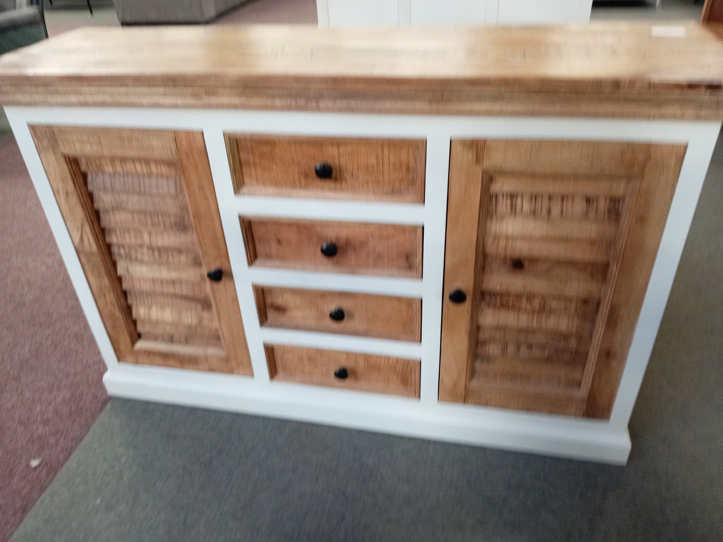 Sideboard
