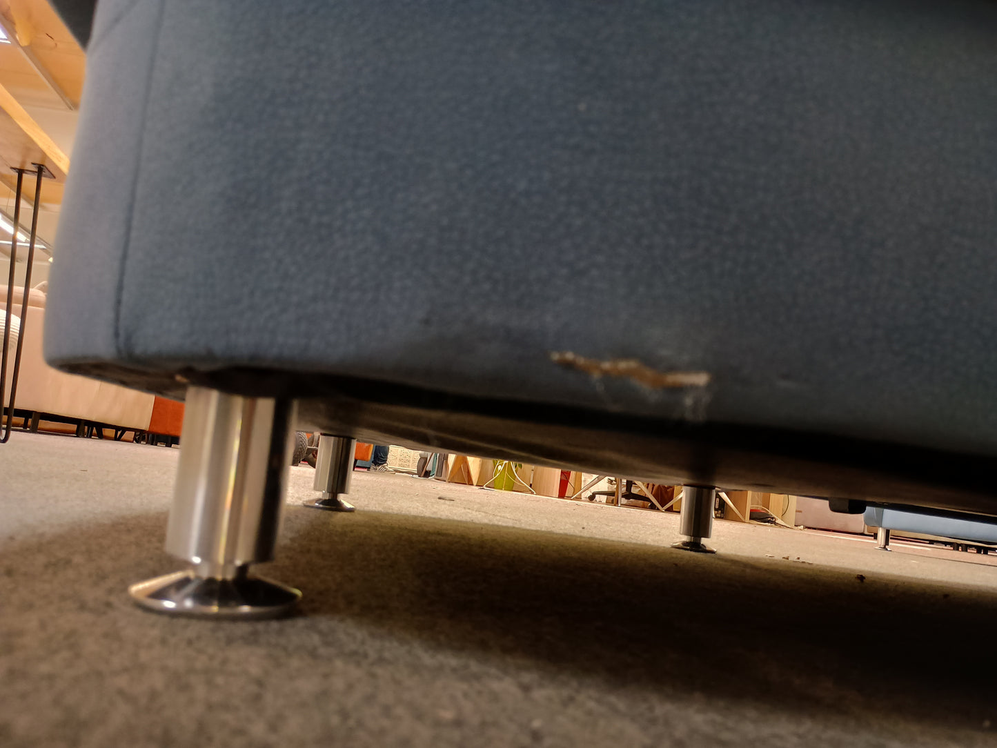 Ecksofa elektrisch verstellbar mit kleinem Fehler