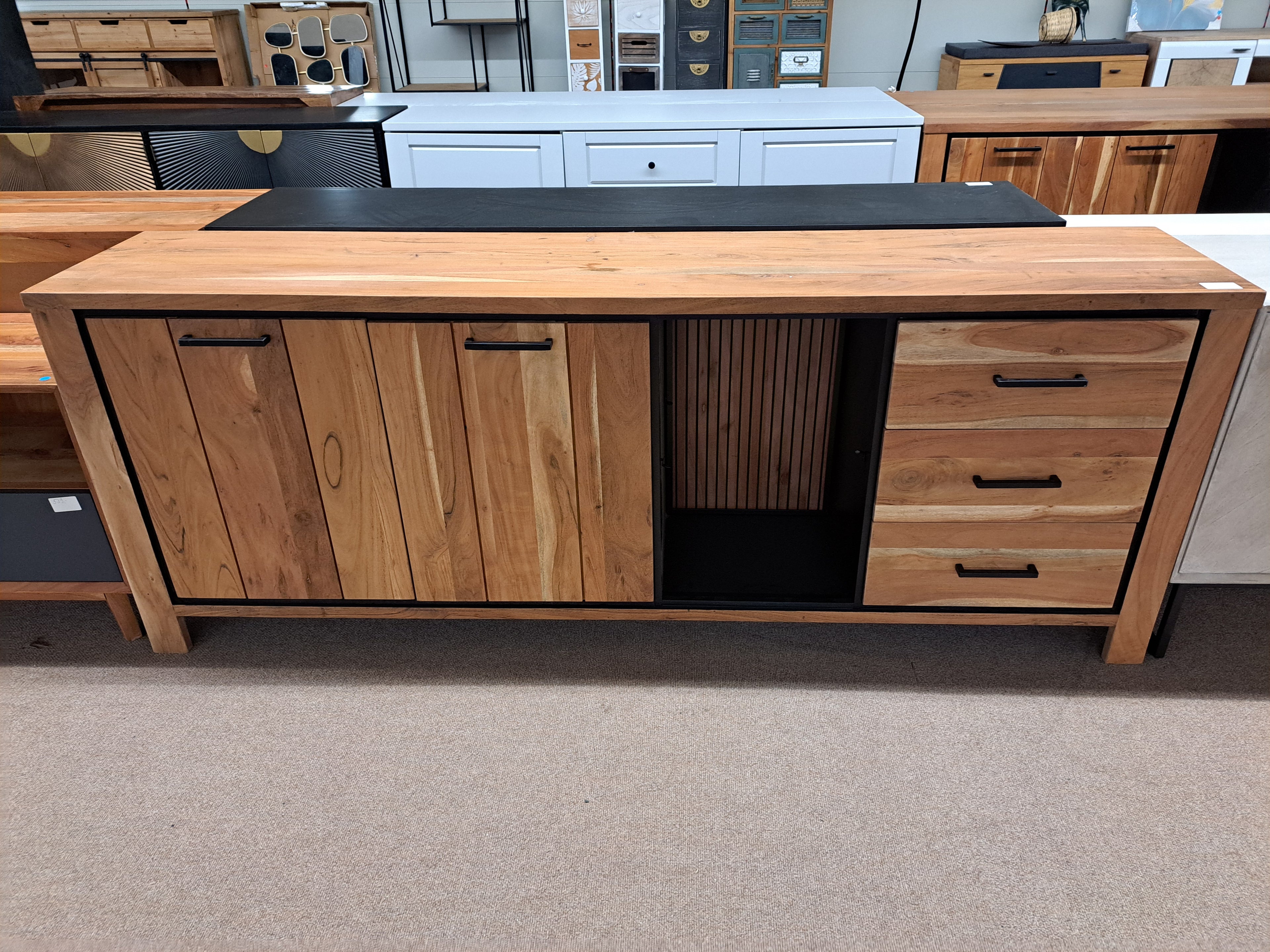 Sideboard