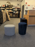 Hocker mit Stauraum