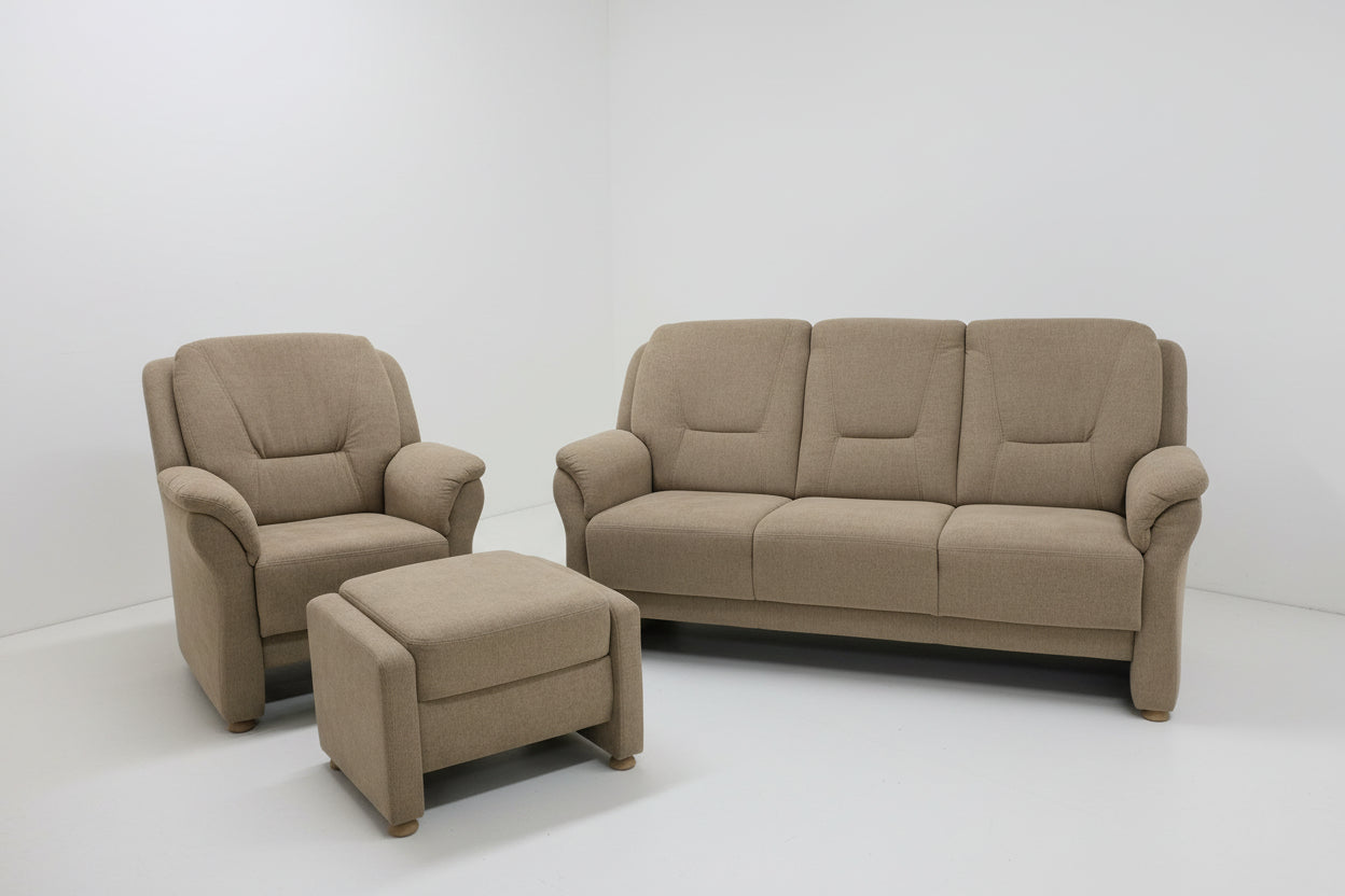 3-Sitzer Sofa mit Sessel und Hocker