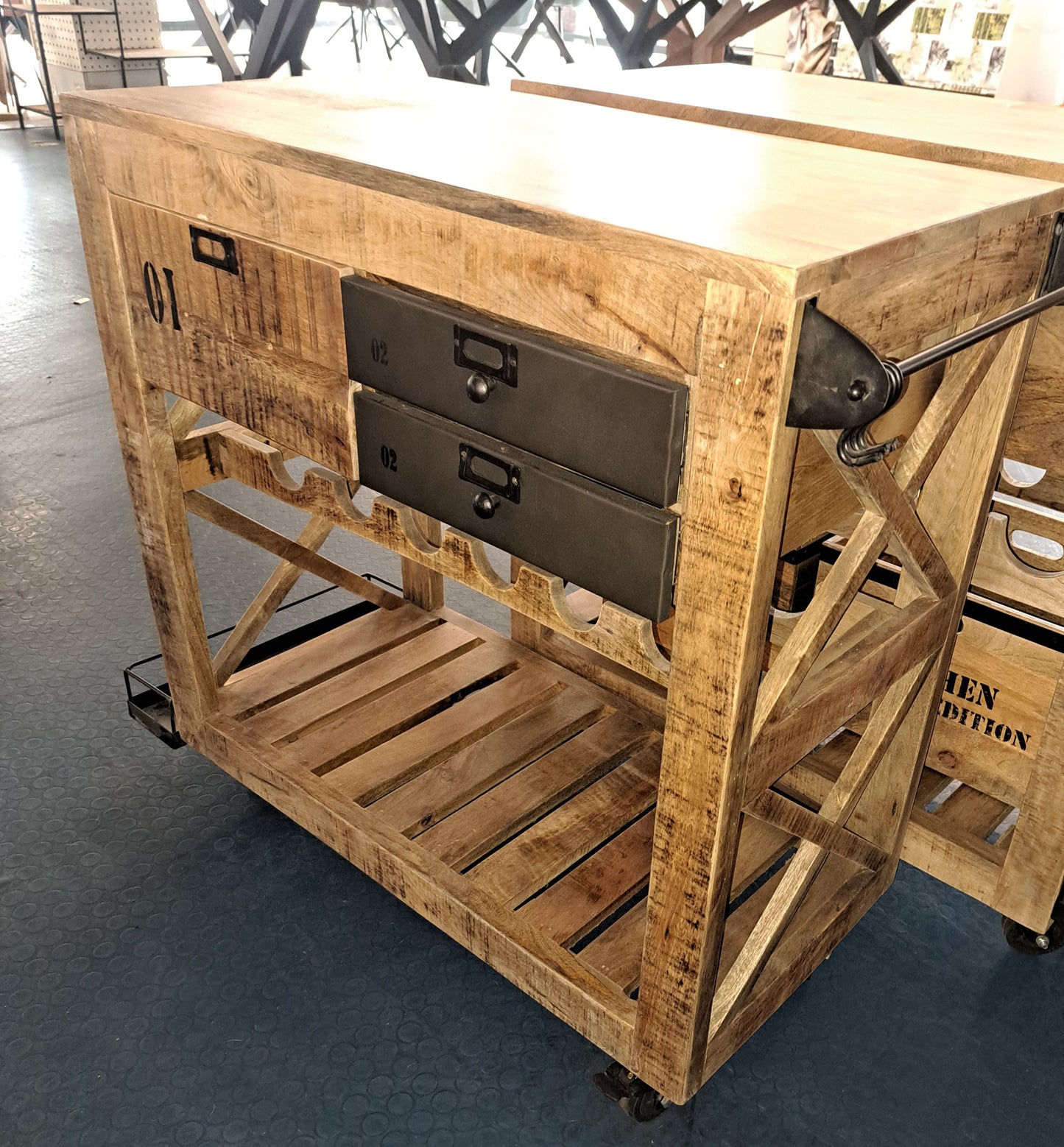 Servierwagen / Barwagen