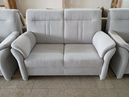 Sitzgruppe 2-Sitzer + 2 Sessel