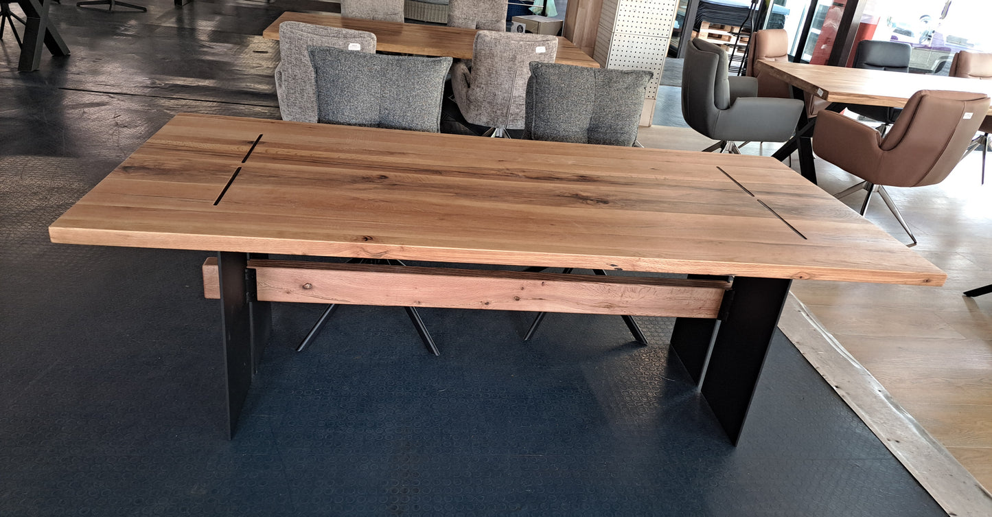 Esstisch 220 x 100 Balkeneiche